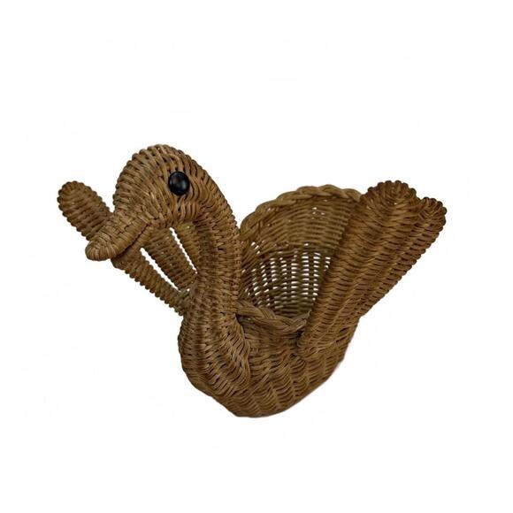 Vintage Handwoven Native American Style Wicker Basket in Bird Shape